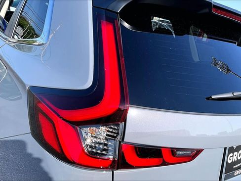 Used 2025 Honda CR-V EX-L image 29