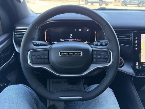 New 2026 Jeep Grand Wagoneer Limited image 15