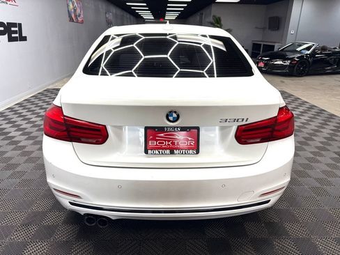Used 2017 BMW 330i Sedan RWD image 13