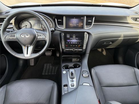 Used 2024 INFINITI QX50 Luxe AWD/4WD image 2