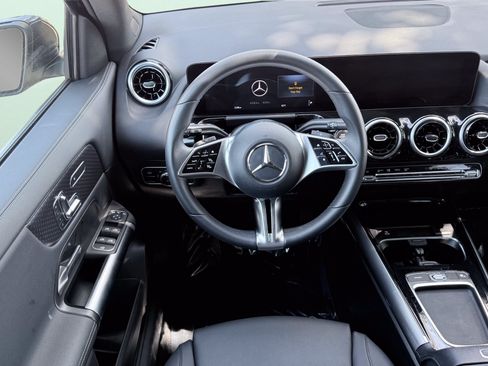 Used 2026 Mercedes-Benz GLA 250 4MATIC image 51