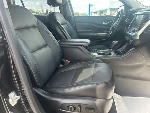 Used 2018 GMC Acadia SLT w/ LPO, Cargo Package FWD image 11