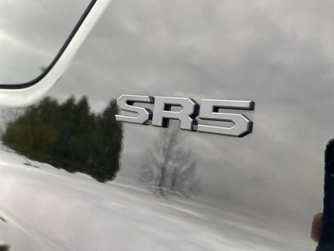 Used 2025 Toyota 4Runner SR5 image 15
