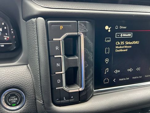Used 2023 GMC Yukon Denali AWD/4WD image 29