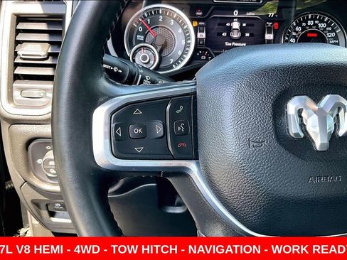 Used 2023 RAM 1500 Laramie AWD/4WD image 12