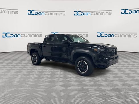 Used 2024 Toyota Tacoma TRD Off-Road AWD/4WD image 2