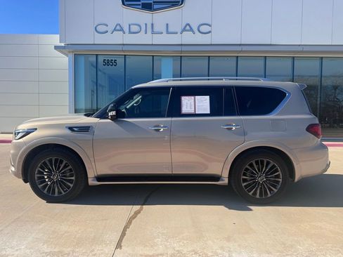 Used 2021 INFINITI QX80 Premium Select w/ Cargo Package image 2