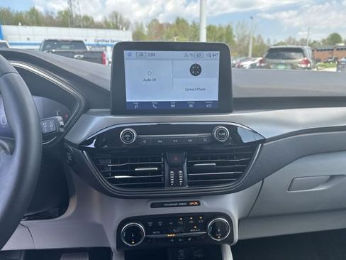 Used 2023 Ford Escape Active w/ Cold Weather Package FWD image 15