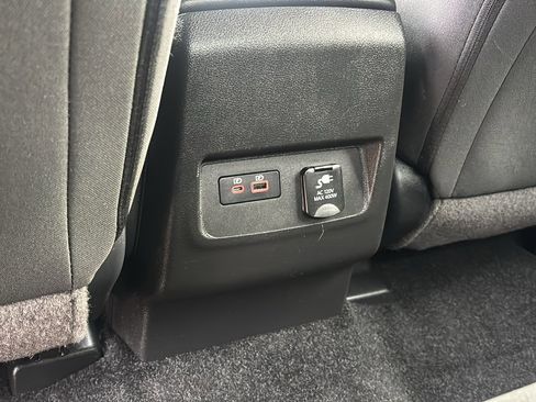 Used 2023 Nissan Frontier PRO-4X w/ Pro Convenience Package image 27