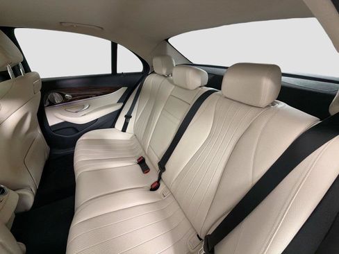 Used 2018 Mercedes-Benz E 300 image 24