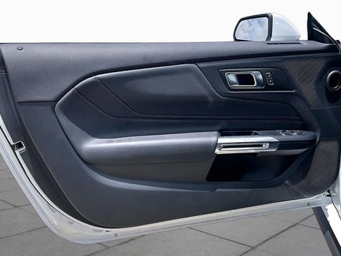 Used 2026 Ford Mustang Premium RWD image 19