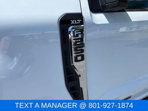 Used 2025 Ford F250 XLT w/ FX4 Off-Road Package AWD/4WD image 11