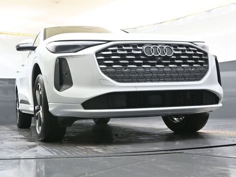 Certified 2025 Audi Q5 2.0T Premium Plus w/ Premium Plus image 43