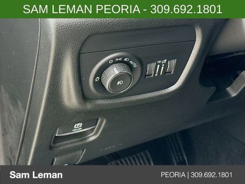 New 2026 Jeep Grand Cherokee L Limited image 10