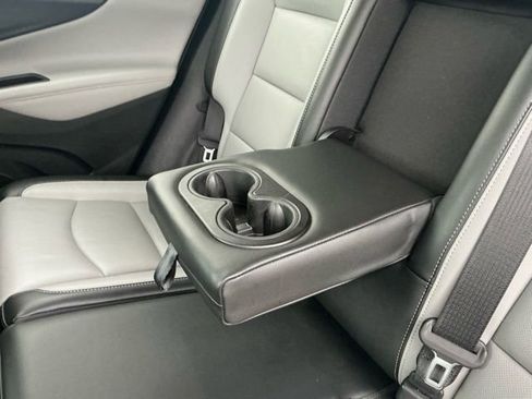 Used 2019 Chevrolet Equinox Premier image 34