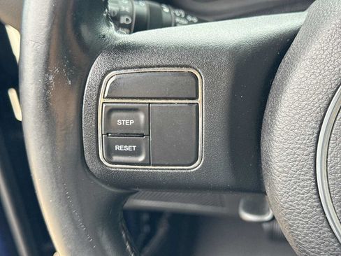 Used 2013 Jeep Wrangler Unlimited Sahara w/ Max Tow Pkg AWD/4WD image 22
