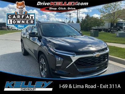 Used 2025 Chevrolet Trax LT w/ Sunroof Package