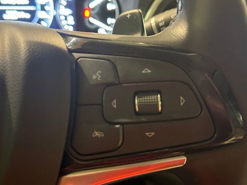 Used 2022 Buick Enclave Avenir w/ Avenir Technology Package image 22