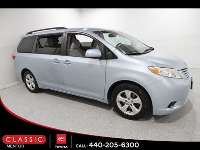 Used 2015 Toyota Sienna LE