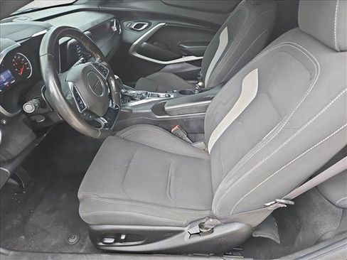 Used 2020 Chevrolet Camaro LT RWD image 6