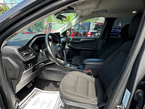 Used 2024 Ford Escape Active w/ Tech Pack #1 AWD/4WD image 21