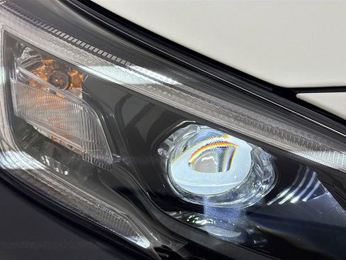 Certified 2025 Subaru Outback Wilderness image 38