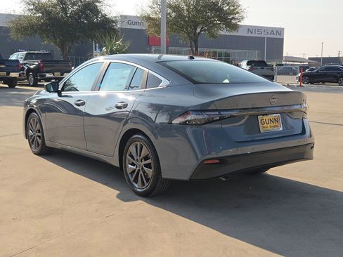 New 2026 Nissan Sentra SL image 5