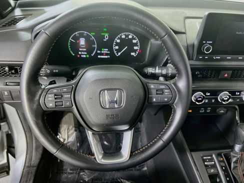 Used 2025 Honda CR-V Sport image 11