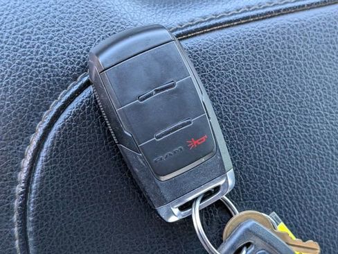 Used 2022 RAM 3500 Tradesman image 30