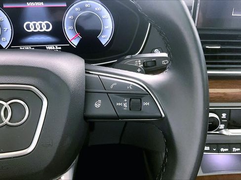 Used 2022 Audi Q5 2.0T Premium Plus AWD/4WD image 25