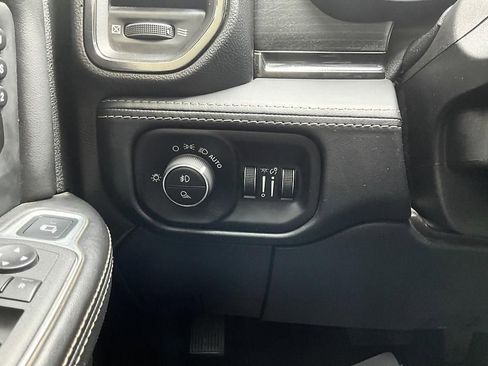 Used 2022 RAM 4500 Limited image 15