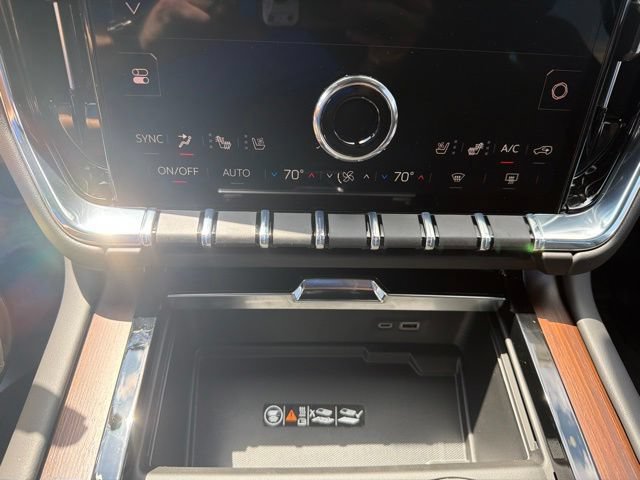 New 2026 GMC Yukon Denali w/ Denali Reserve Package AWD/4WD image 26