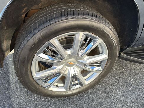 Used 2021 Chevrolet Tahoe High Country image 34