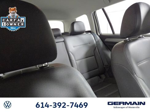 Used 2015 Volkswagen Golf TDI S image 15