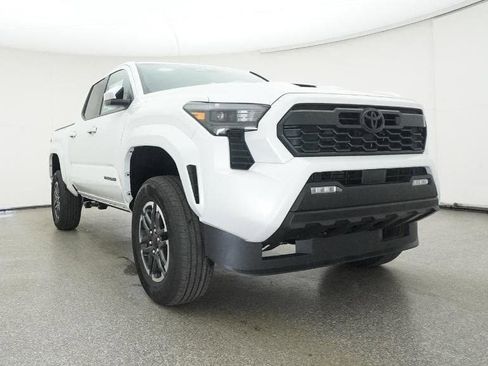 New 2025 Toyota Tacoma TRD Sport image 30