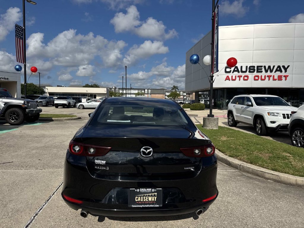 Used 2024 MAZDA MAZDA3 s FWD image 6