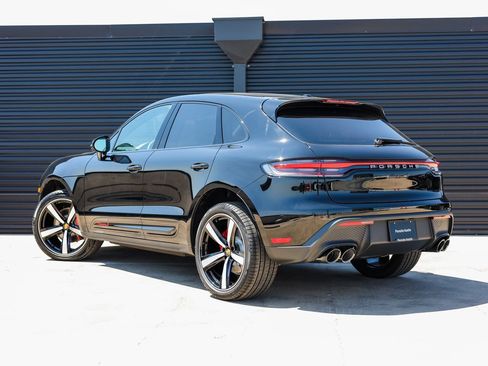 Certified 2026 Porsche Macan S AWD/4WD image 3