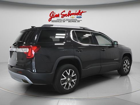 Used 2023 GMC Acadia SLE w/ Driver Convenience Package image 6