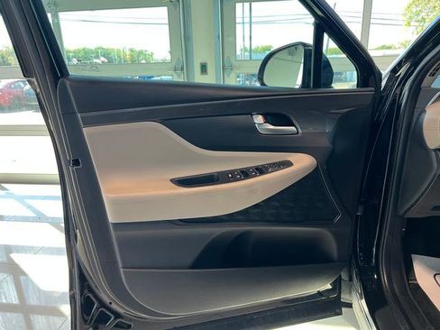 Used 2023 Hyundai Santa Fe SE image 10