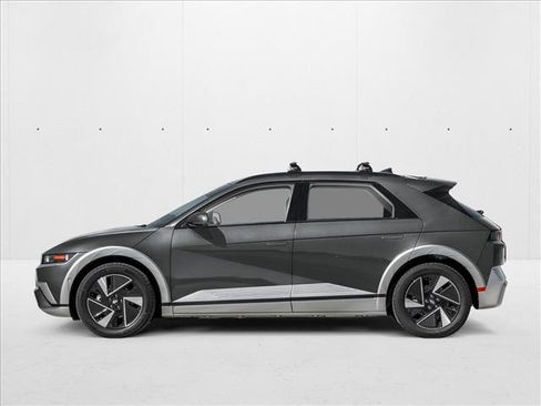 New 2026 Hyundai Ioniq 5 SEL RWD image 3