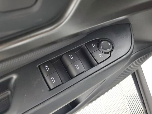 New 2026 Chevrolet Equinox EV LT image 26