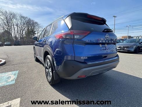 Certified 2023 Nissan Rogue SV w/ SV Premium B Package AWD/4WD image 15