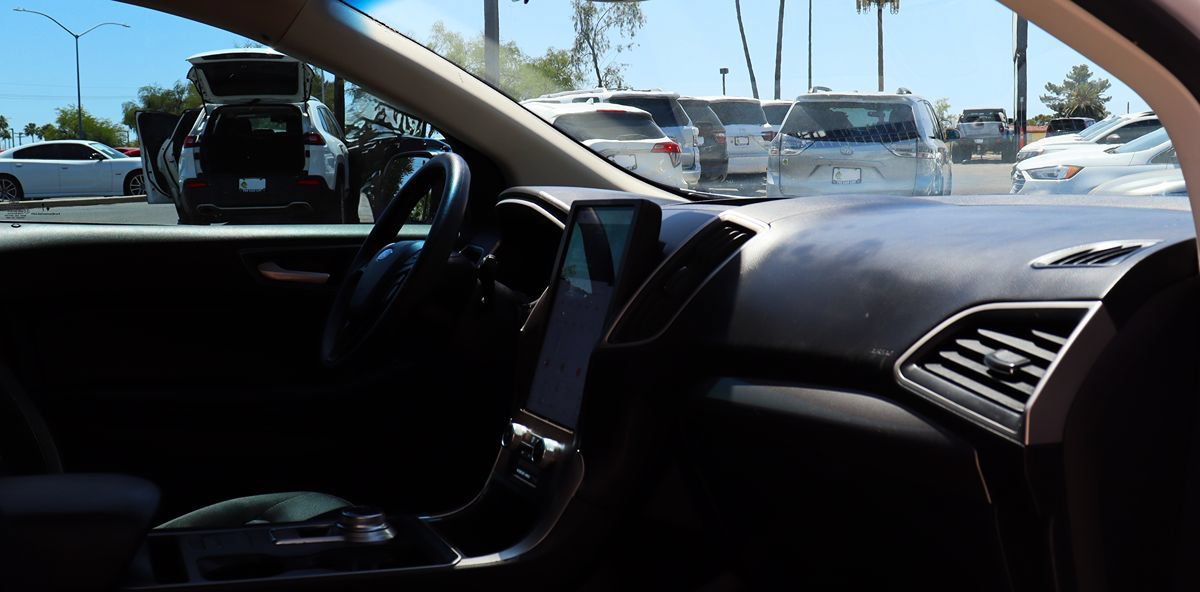 Used 2021 Ford Edge SE FWD image 31