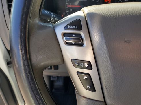 Used 2016 Nissan NV 2500 SL w/ Technology Package image 18