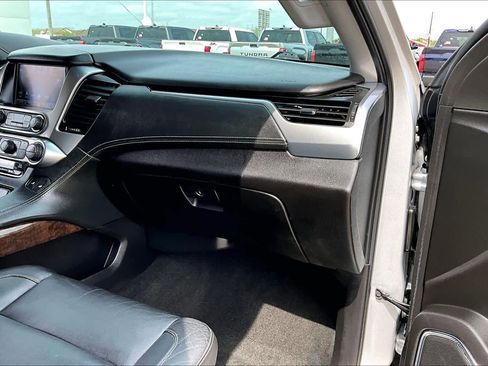 Used 2018 Chevrolet Tahoe LT image 19
