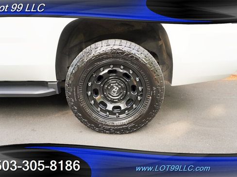 Used 2018 Chevrolet Tahoe LT AWD/4WD image 3