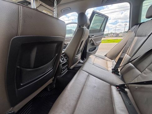 Used 2012 BMW X3 xDrive35i image 9