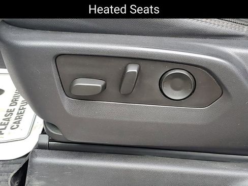 Used 2022 Chevrolet Silverado 1500 High Country w/ Technology Package image 8