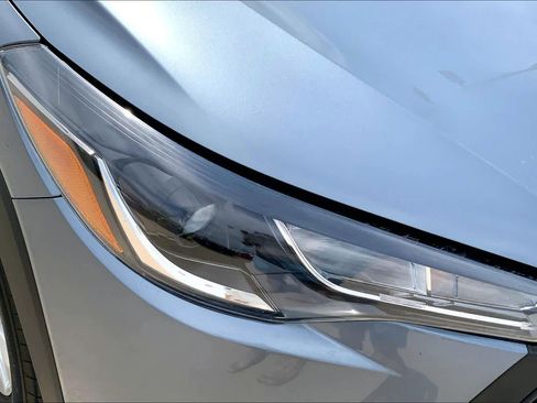 Used 2023 Toyota Corolla Cross LE image 26