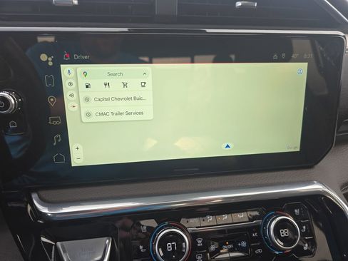 Used 2025 GMC Sierra 3500 Denali w/ Denali Reserve Package AWD/4WD image 28